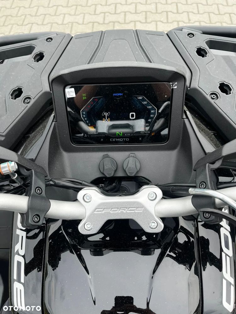CFMoto CForce - 8