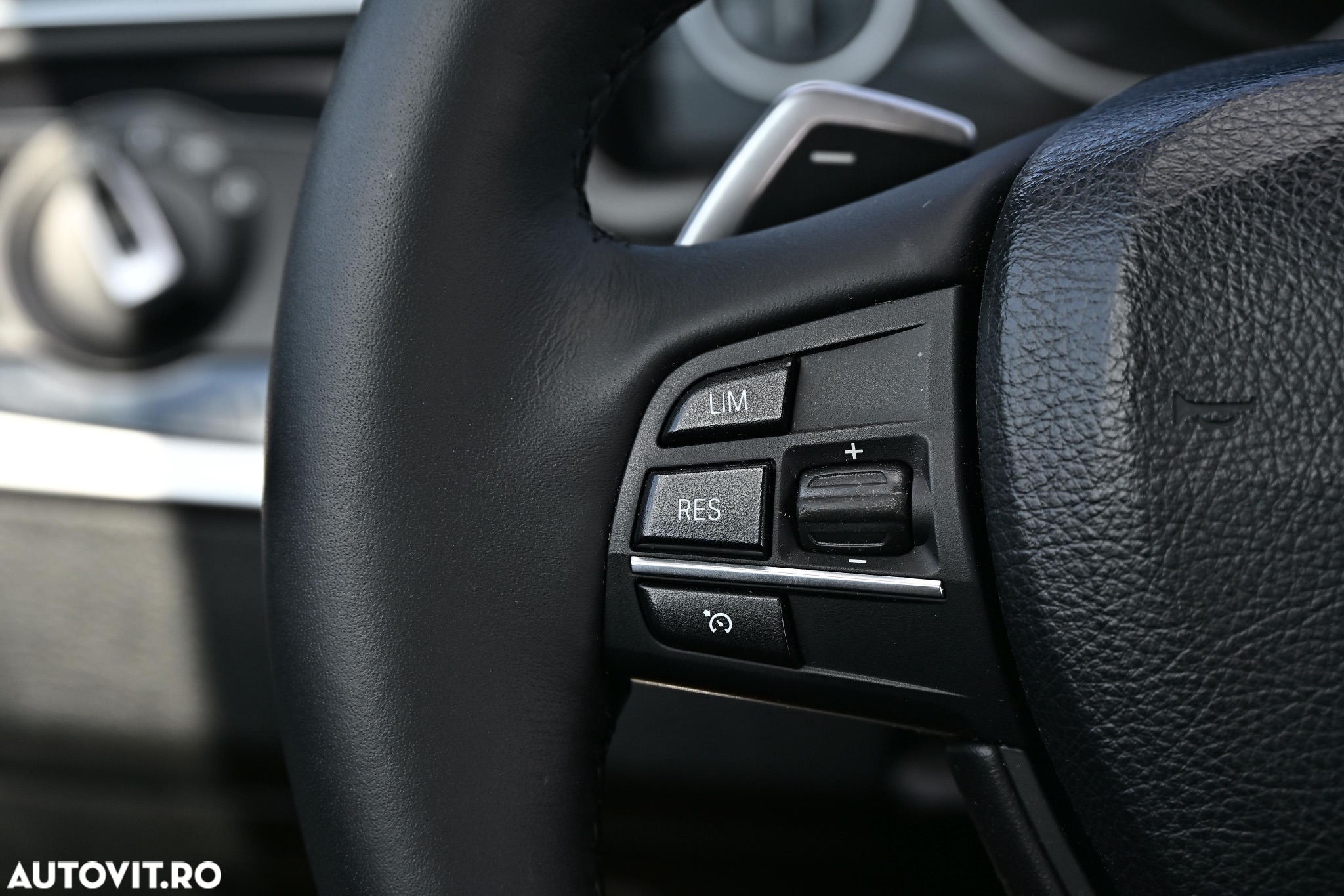 BMW Seria 5 520d - 26