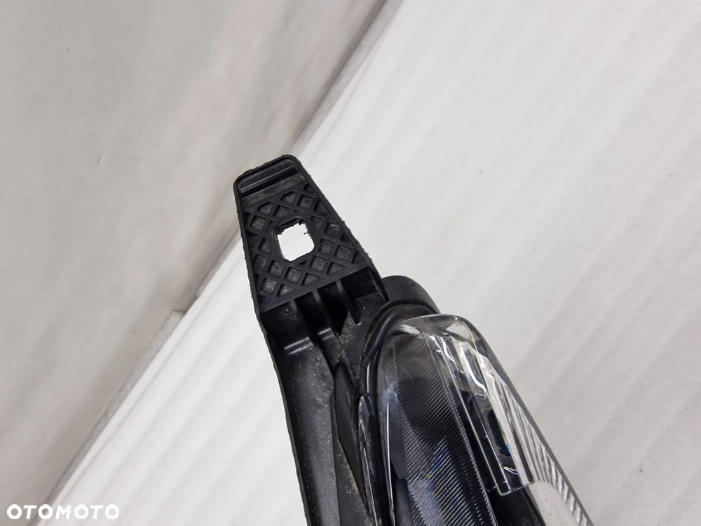 FORD FIESTA MK7 LIFT 12- CZARNA LEWA LAMPA PRZEDNIA PRZÓD , NR C1BB-13W030-AE , NR AUKCJI LL402 - 10