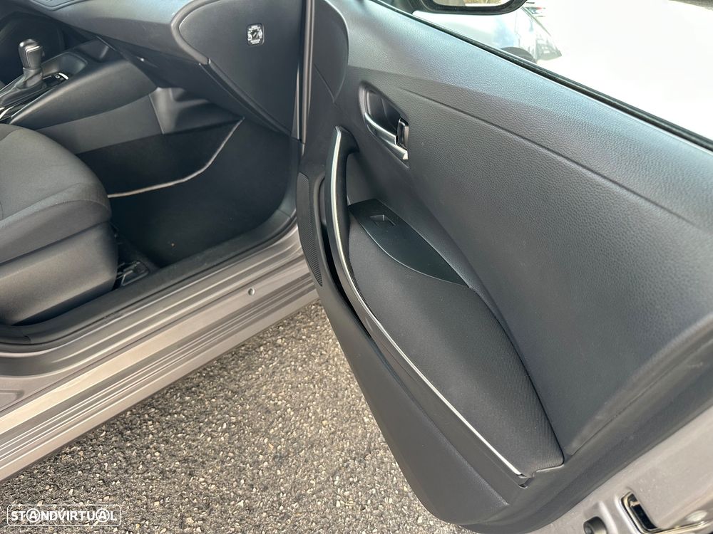 Toyota Corolla SD 1.8 Hybrid Exclusive - 18