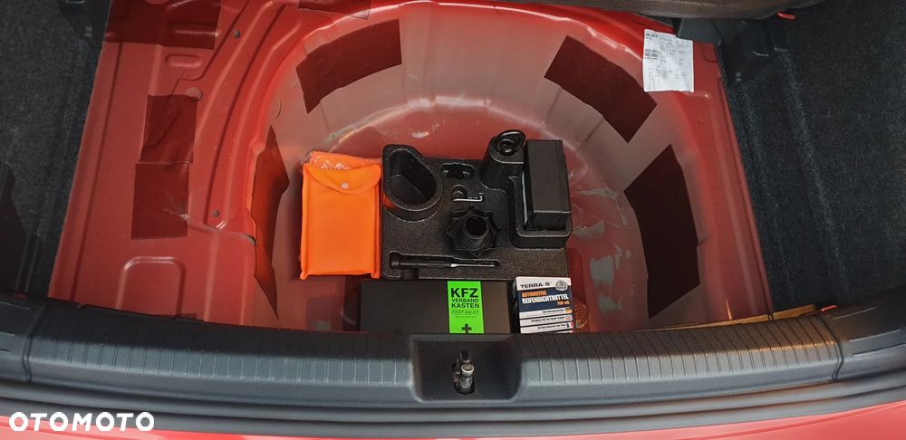 Volkswagen Polo 1.0 Blue Motion Technology Lounge - 26