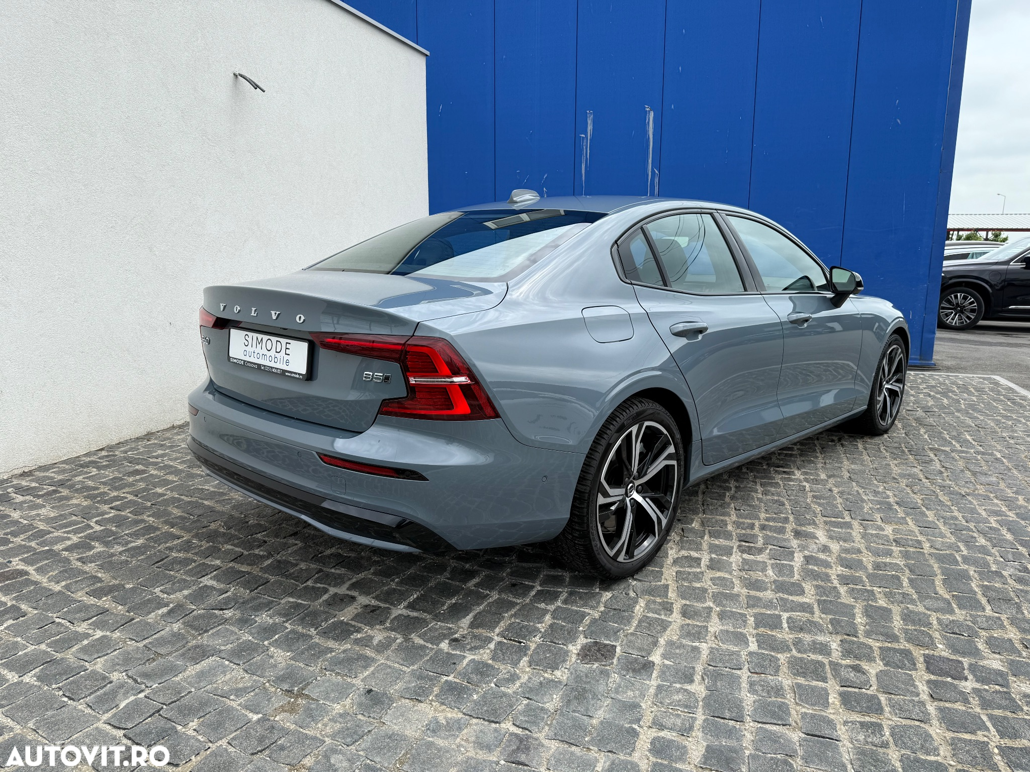 Volvo S60 B5 B AWD Ultimate Dark - 6