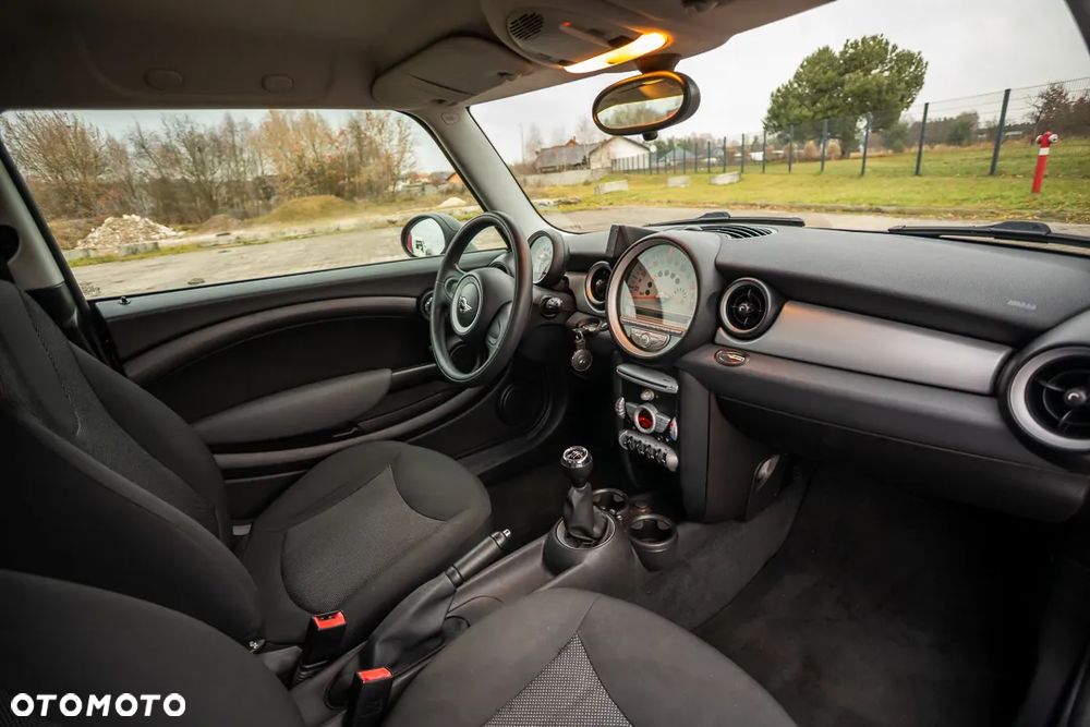 MINI ONE Standard - 22