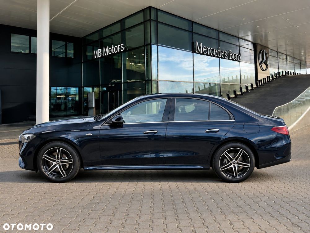 Mercedes-Benz E-Class 2025 photo 4