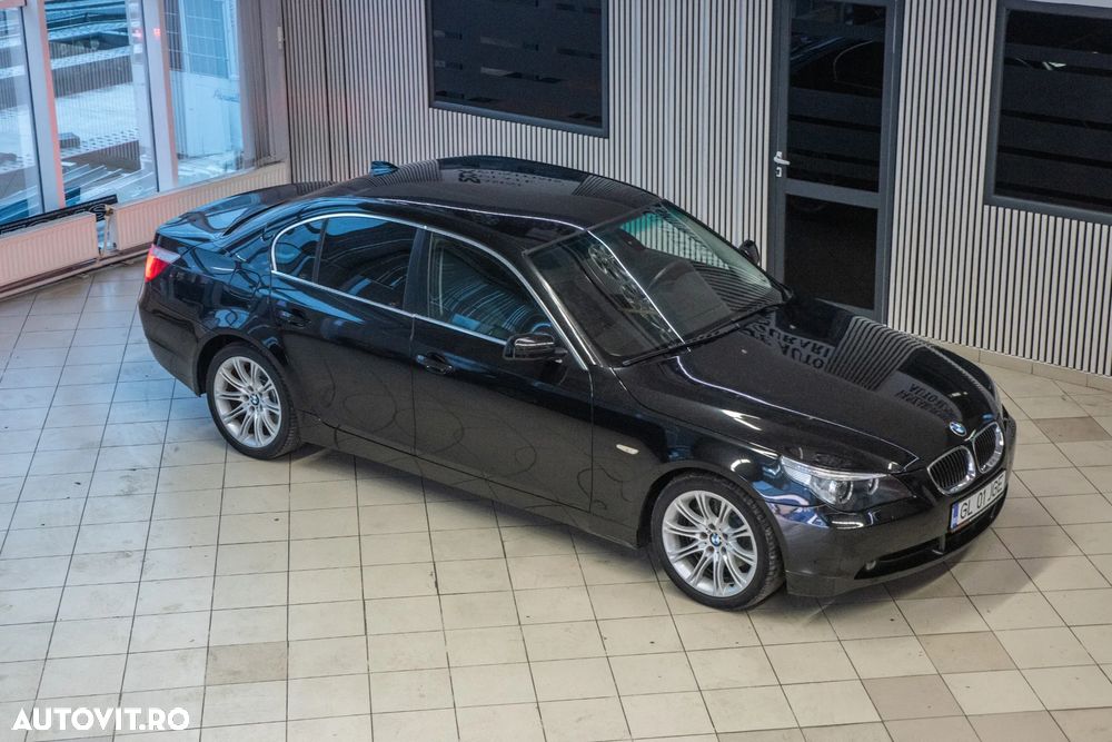 BMW Seria 5 520iA - 15