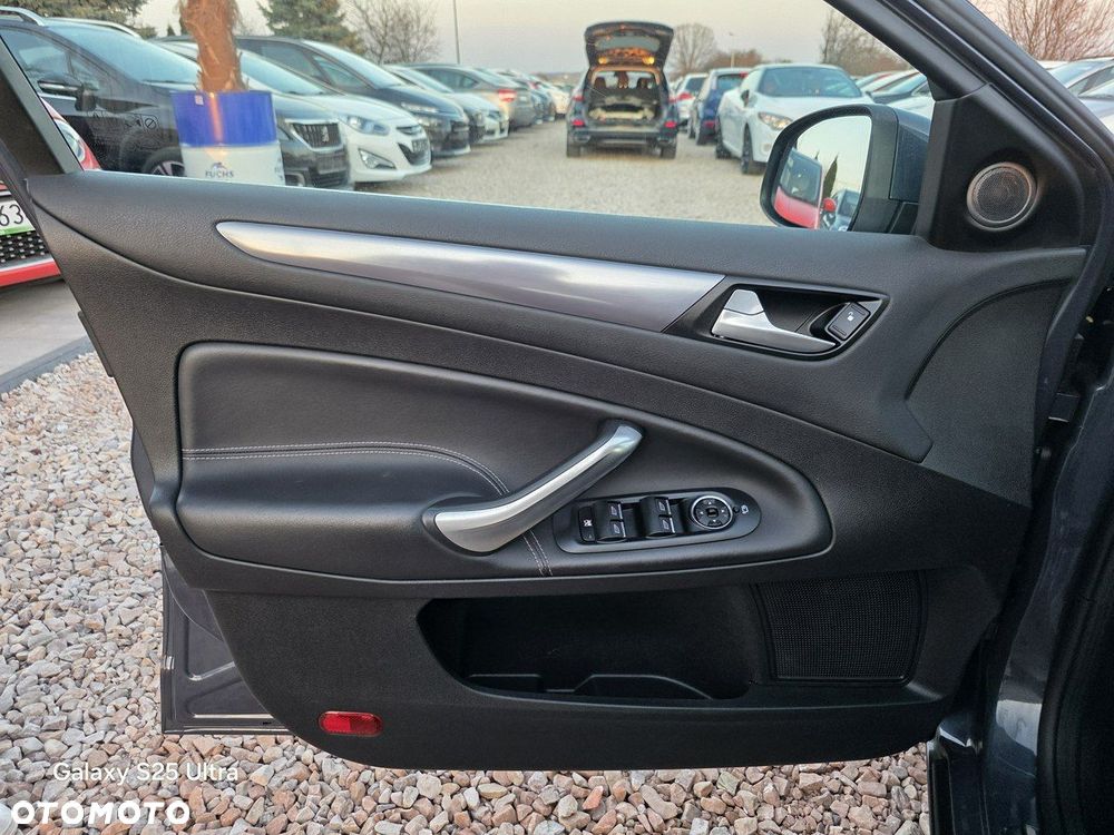 Ford Mondeo 1.6 TDCi ECOnetic Titanium - 25