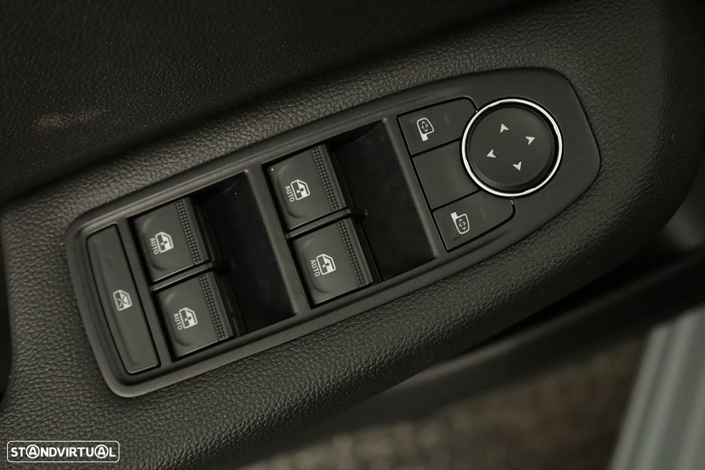 Renault Clio 1.0 TCe Evolution Bi-Fuel - 21