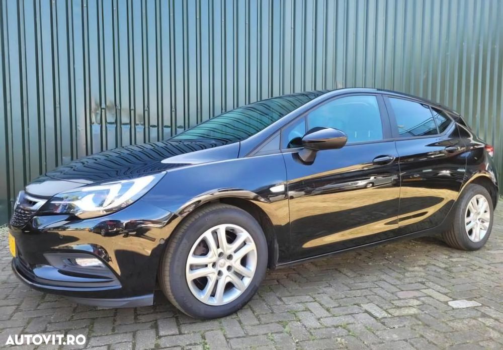 Opel Astra 1.6 D Start/Stop Innovation - 17