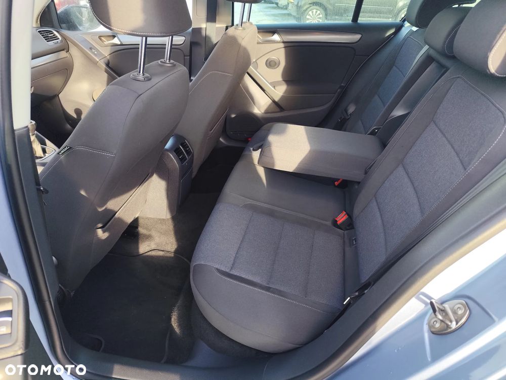 Volkswagen Golf 1.2 TSI Style - 24