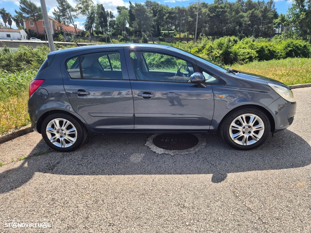 Opel Corsa 1.2 Enjoy - 2
