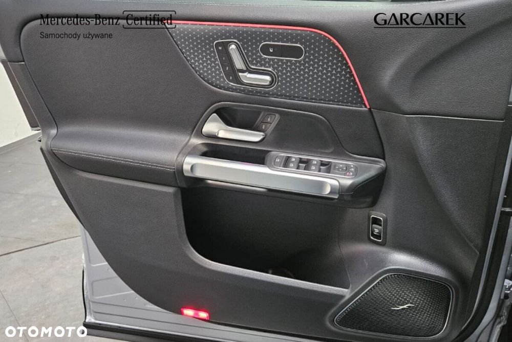 Mercedes-Benz GLB - 27