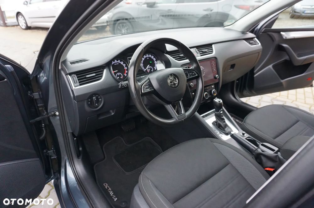 Skoda Octavia 2.0 TDI DSG Premium Edition - 22