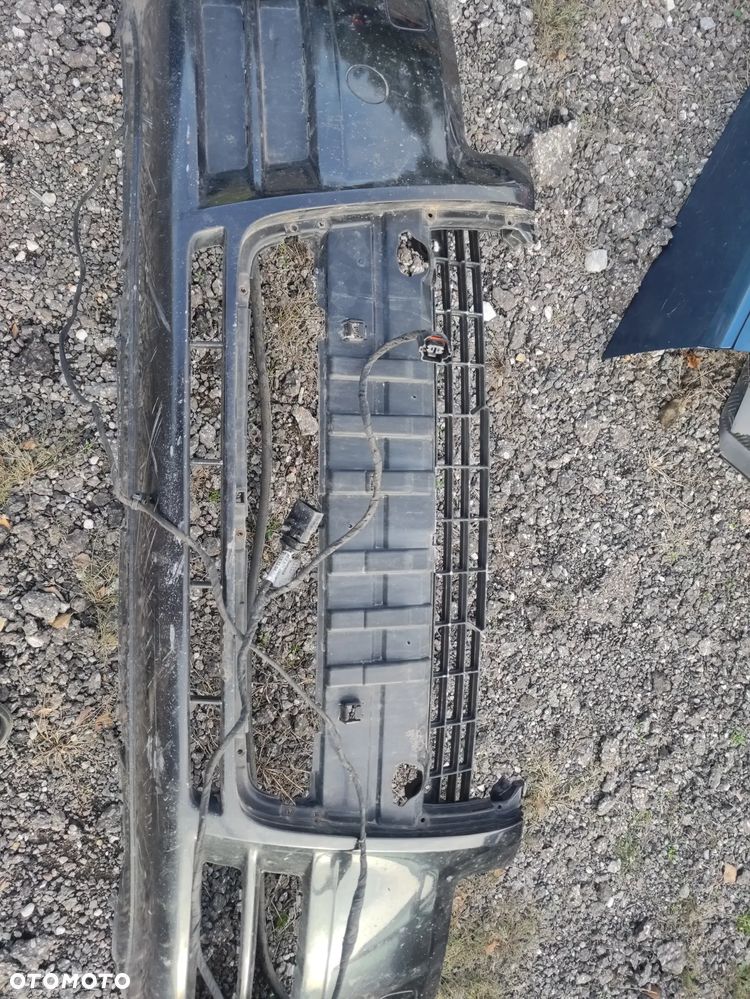 Audi A4 B7 zderzak przedni LZ9Y S-Line xenon