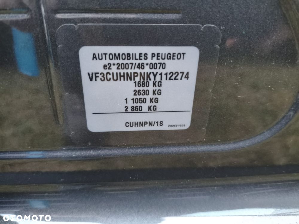 Peugeot 2008 PureTech 110 Stop&Start EAT6 GT-Line Edition - 35