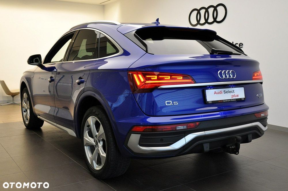Audi Q5 Sportback - 3