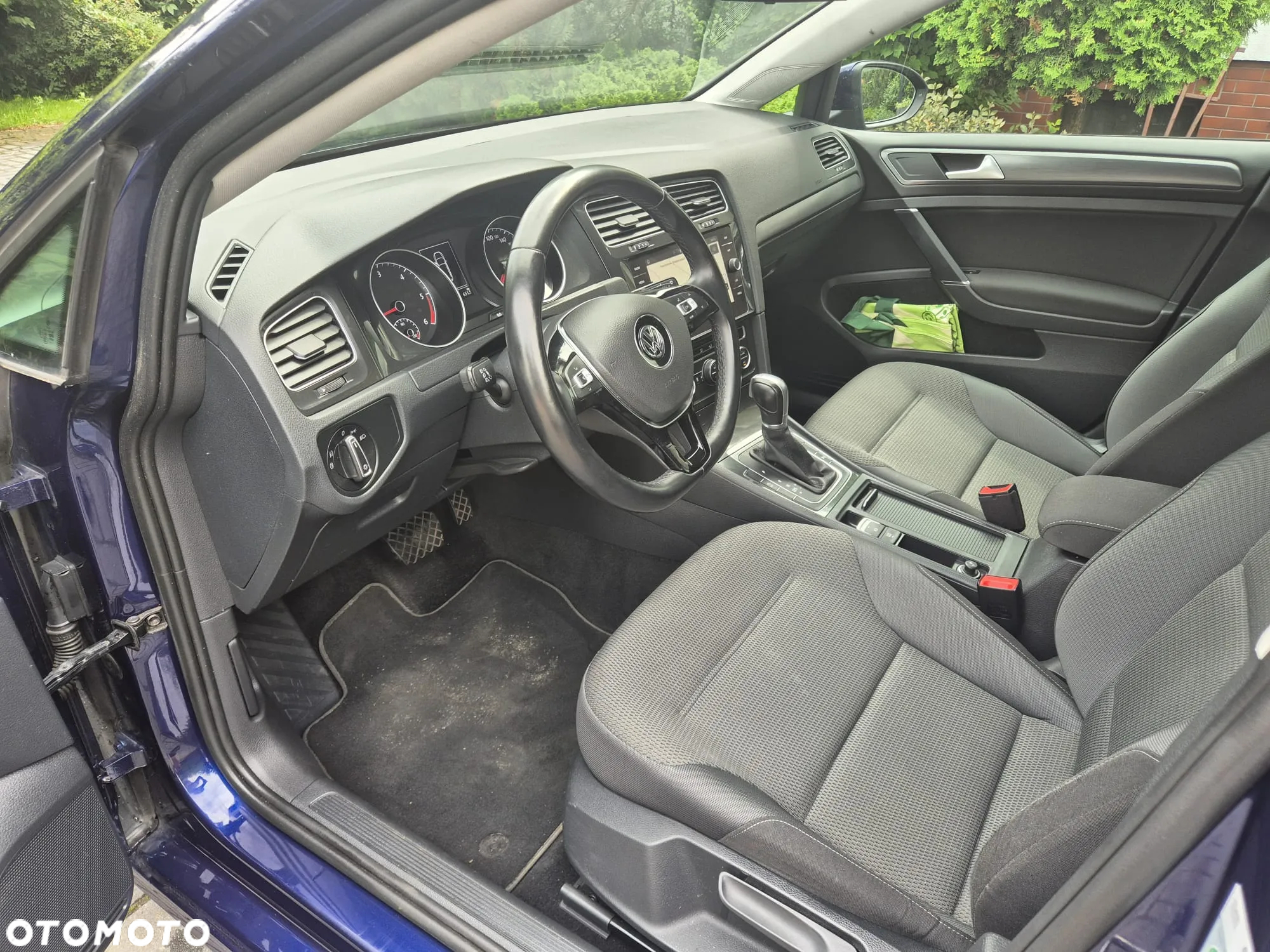 Volkswagen Golf VII 1.6 TDI BMT Comfortline DSG - 10