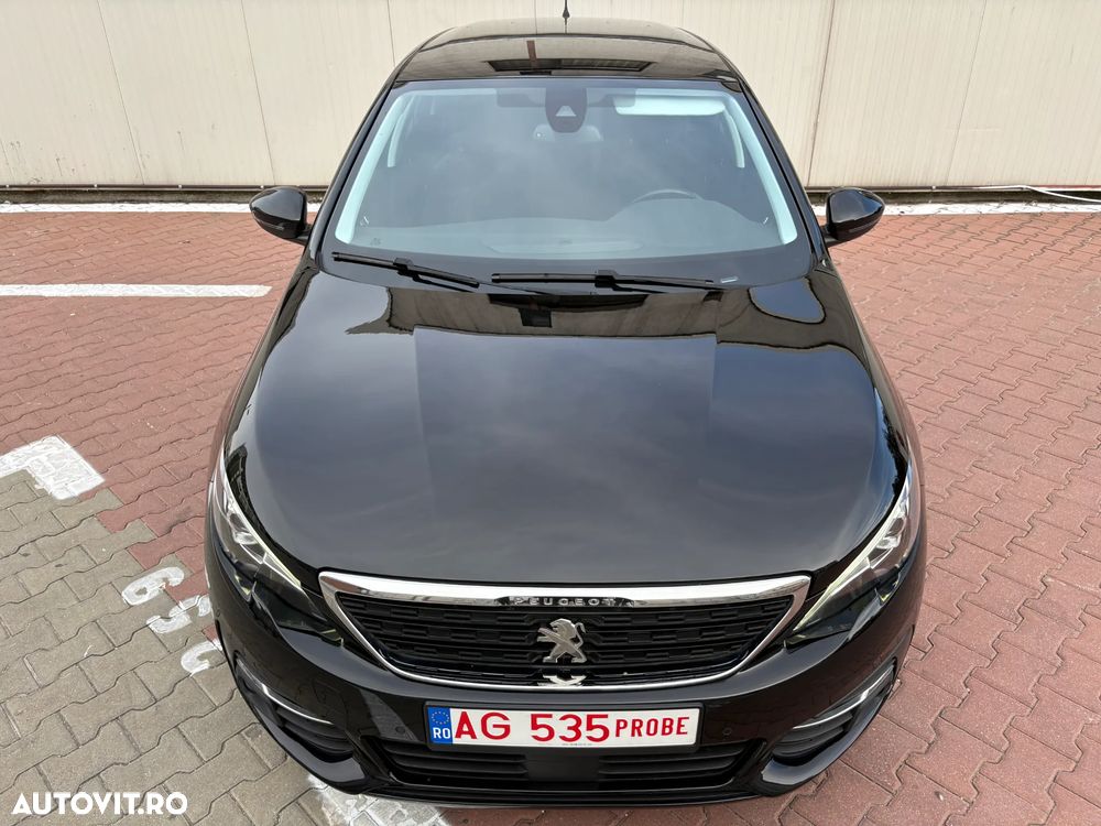 Peugeot 308 PureTech 130 GPF EAT8 Stop & Start Active Business-Paket - 13