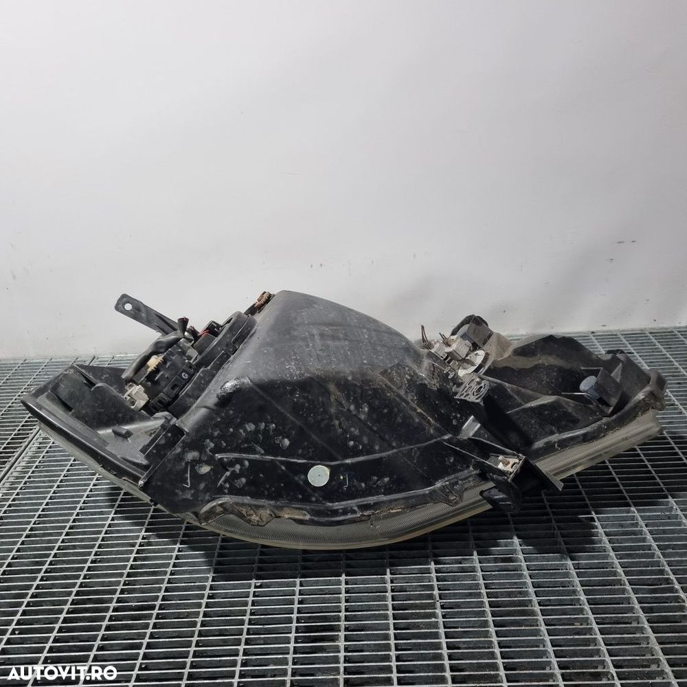 Far Stanga Suzuki SX4 S - Cross II 2013 - 2016 SUV 4 Usi (1410) Fara xenon - 3