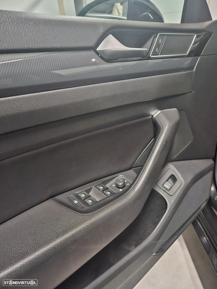 VW Arteon 2.0 TDI R-Line DSG - 7