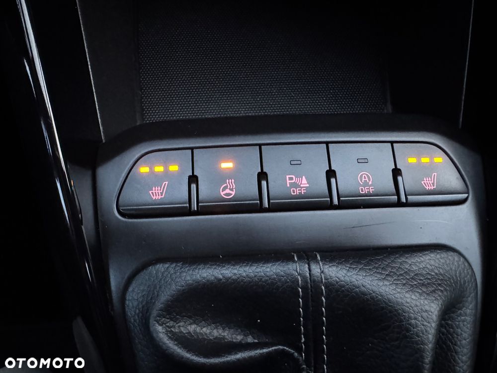 Kia Stonic 1.2 Dream-Team Edition - 35