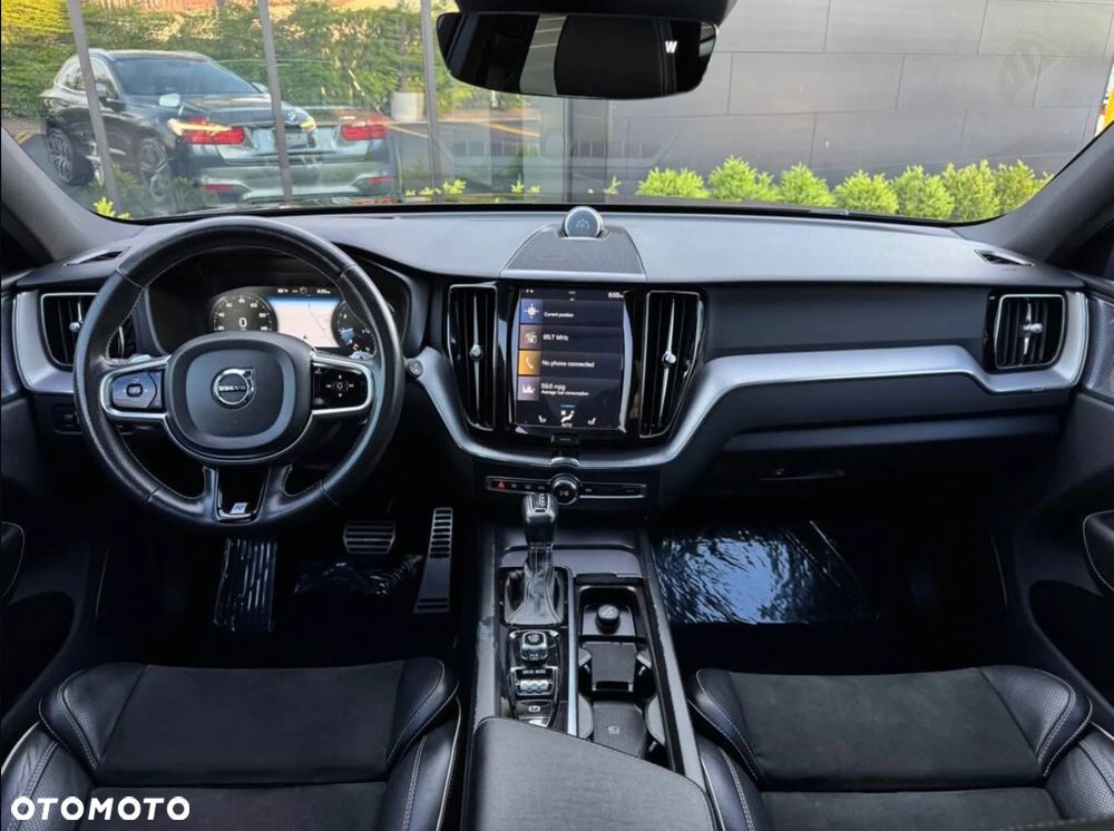 Volvo XC 60 - 30
