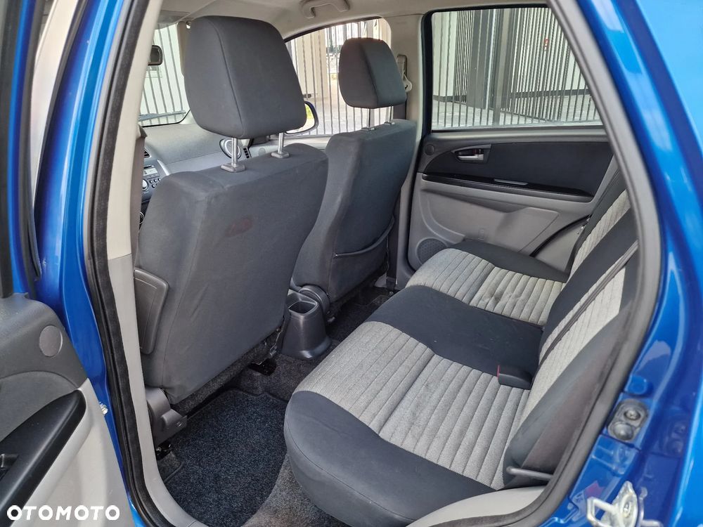 Suzuki SX4 - 15