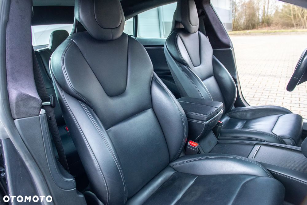 Tesla Model S Long Range Plus - 17