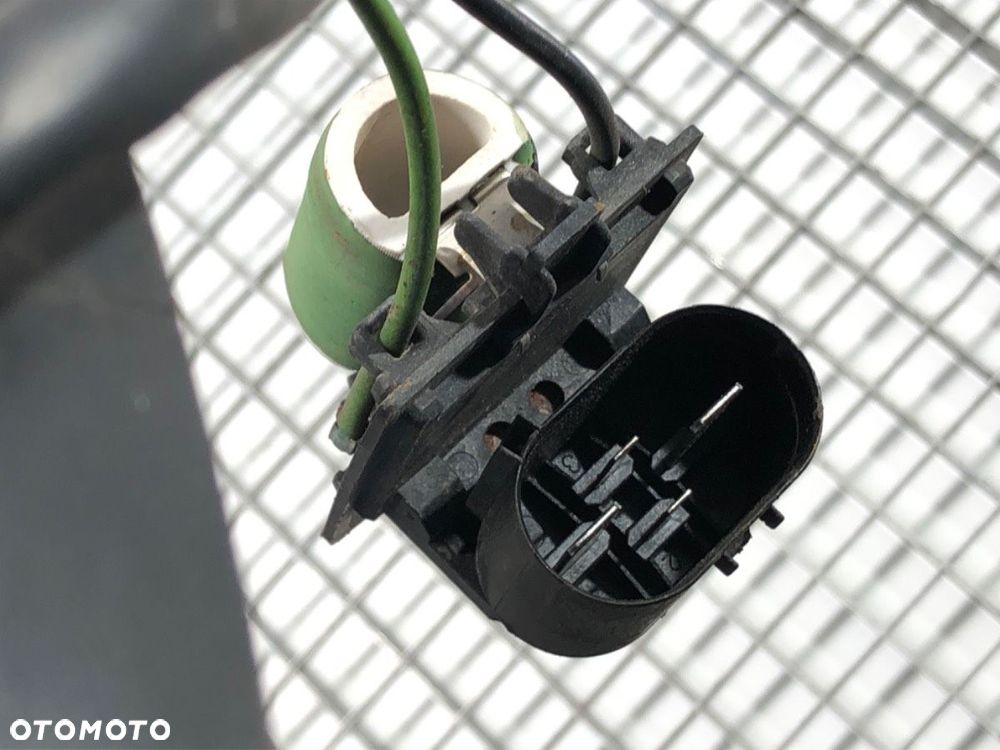 WENTYLATOR CHŁODNICY - 161.00 PLN - CHEVROLET CRUZE (J300) 2009 - 2022 1.4 74 kW [101 KM] benzyna - 4