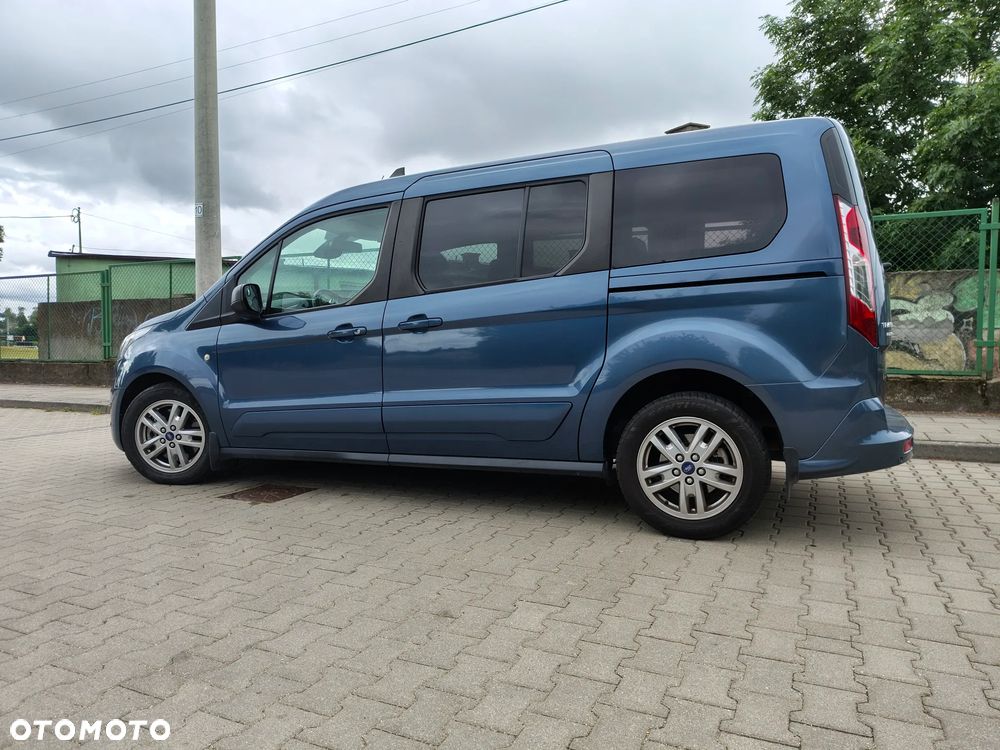 Ford Tourneo Connect Grand - 5