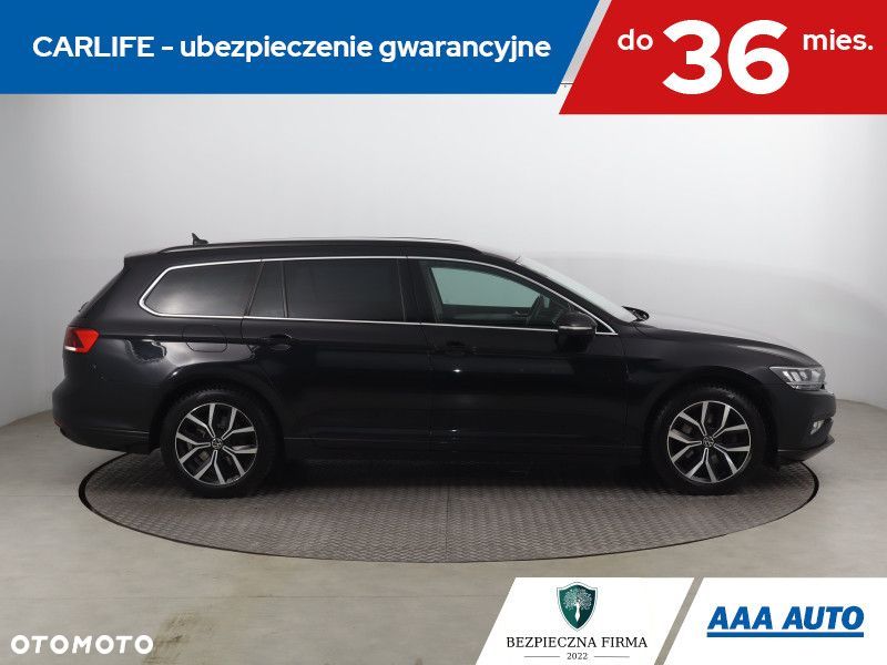 Volkswagen Passat Variant - 8