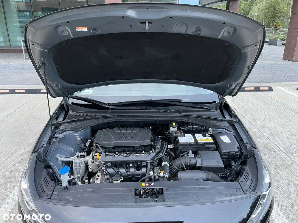 Hyundai i30 1.5 DPI Classic + - 11