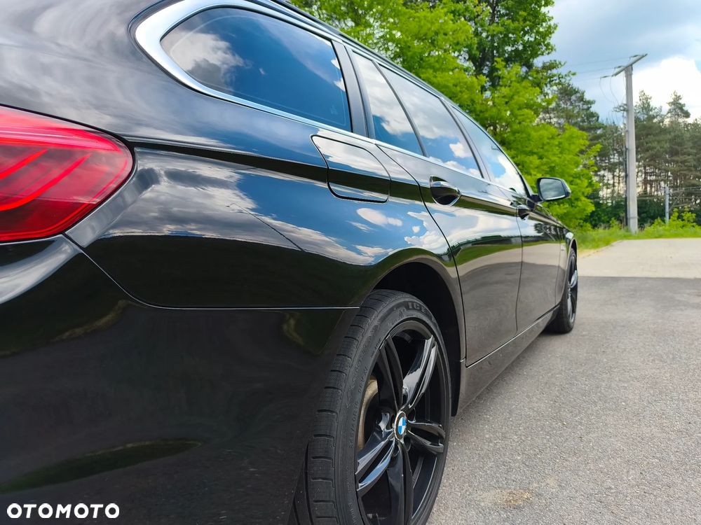 BMW Seria 5 520d - 13