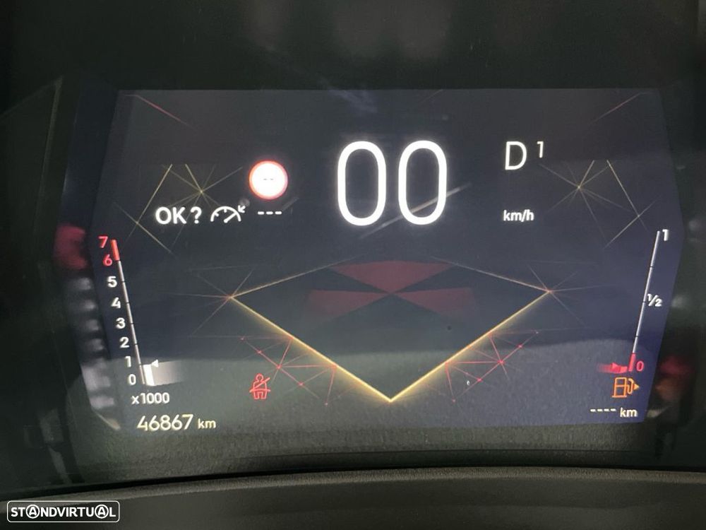 DS DS4 1.5 BlueHDi Performance Line EAT8 - 3