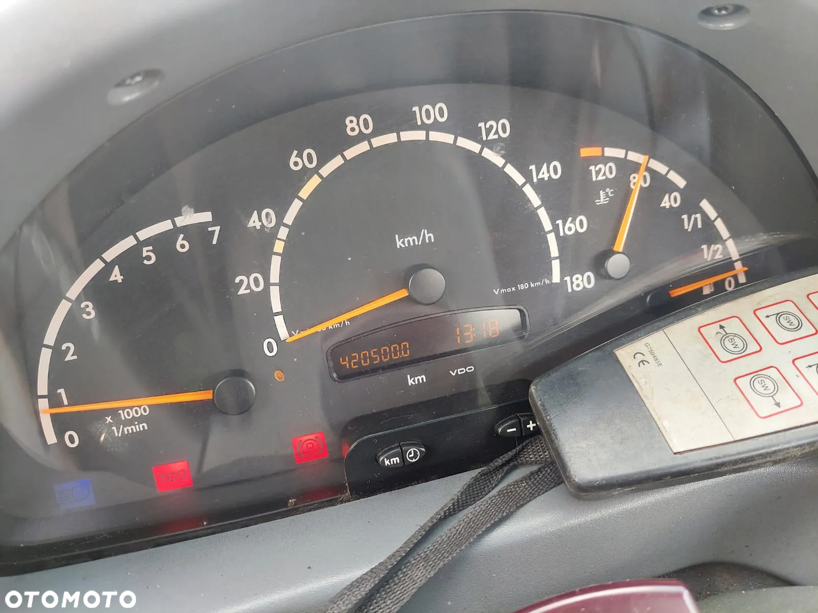 Mercedes-Benz Sprinter - 10