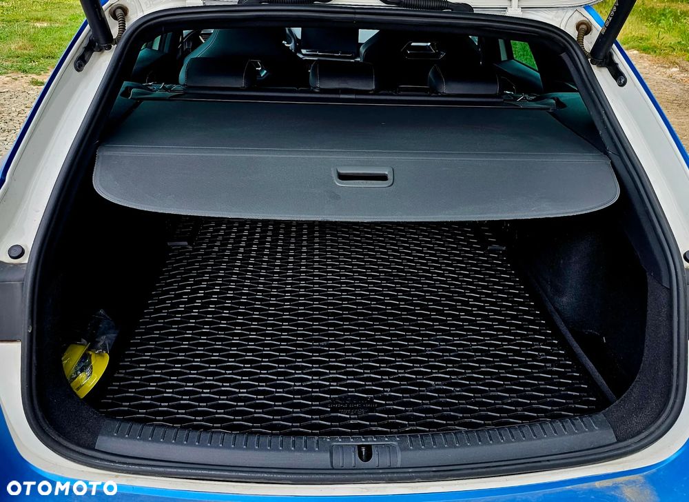 Cupra Leon 1.5 e-Hybrid PHEV DSG - 17