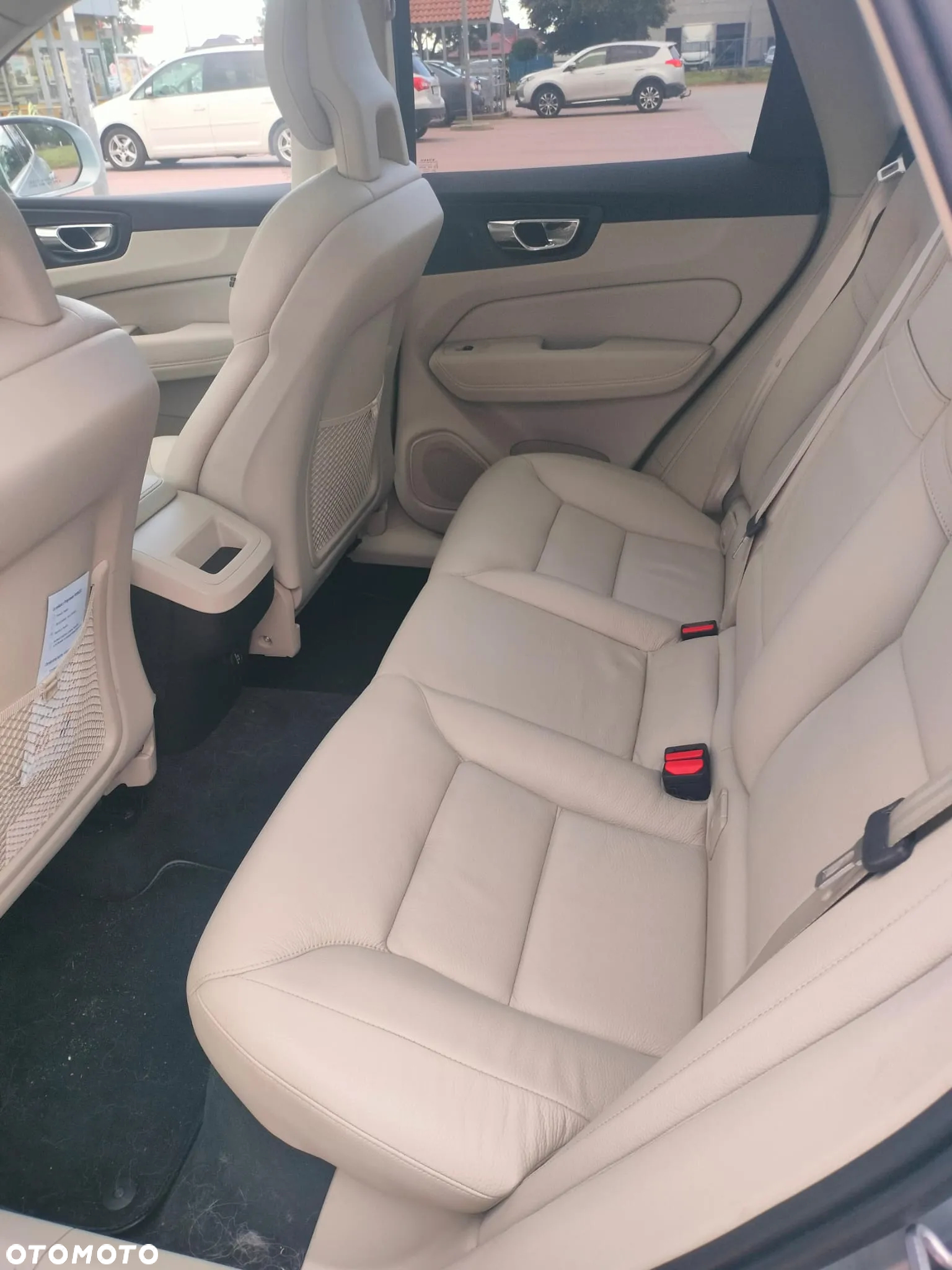 Volvo XC 60 T5 AWD Geartronic Momentum - 10
