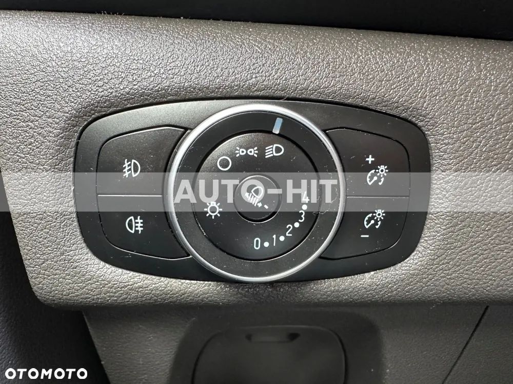 Ford Transit - 26