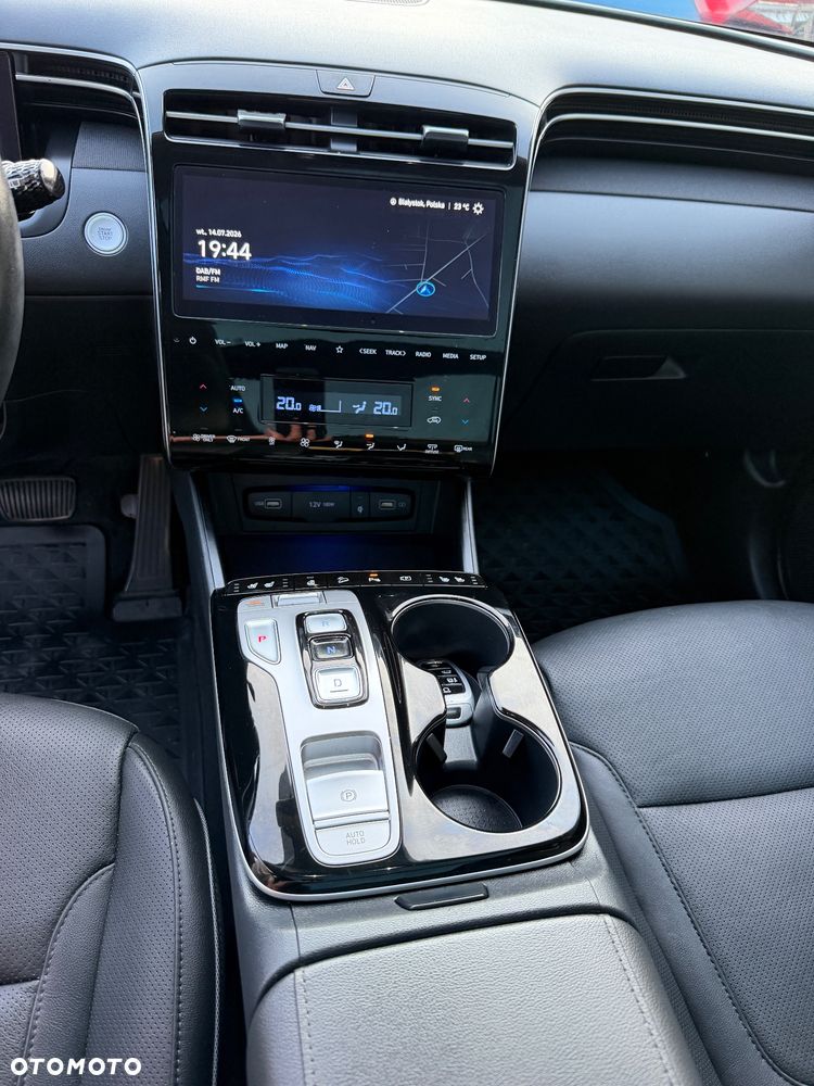 Hyundai Tucson 1.6 T-GDi HEV Platinum 2WD - 17