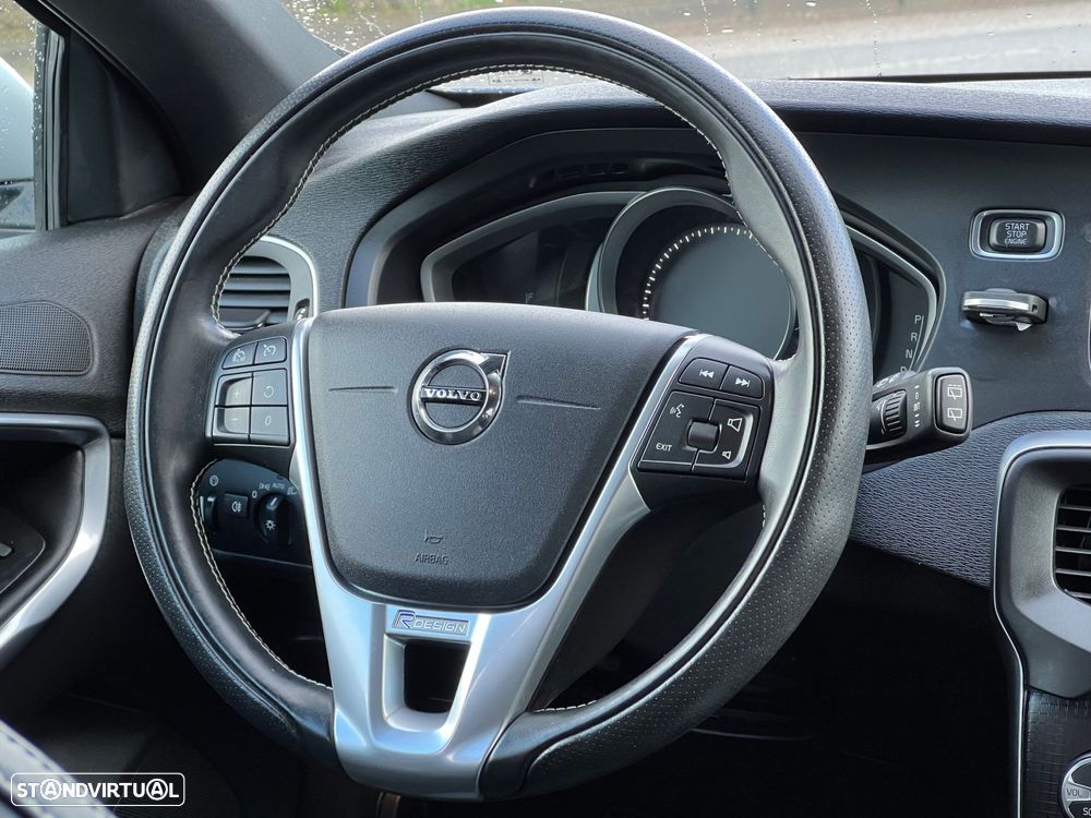 Volvo V40 1.5 T3 Sport Edition R Geartronic - 27