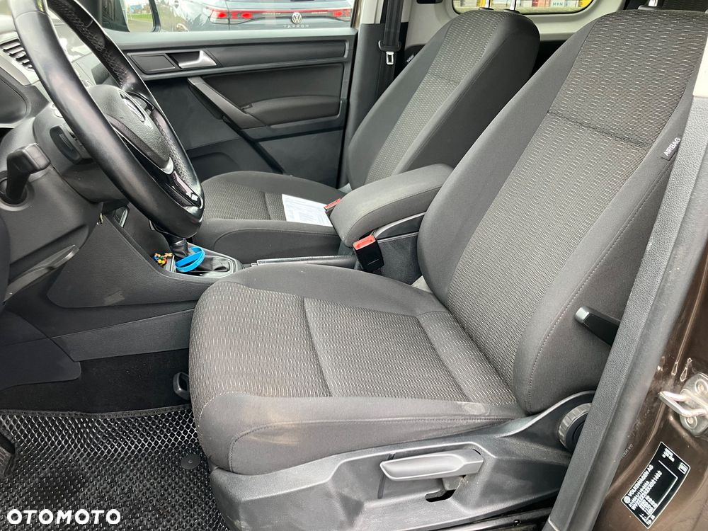 Volkswagen Caddy 2.0 TDI Comfortline DSG - 9