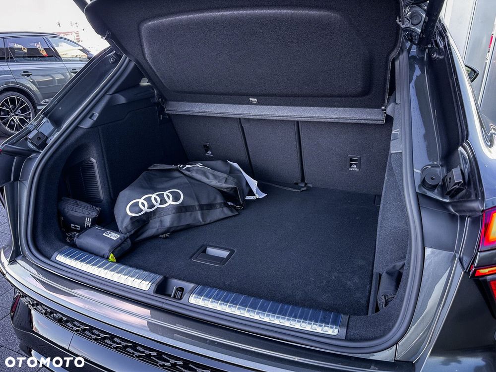 Audi Q3 - 13