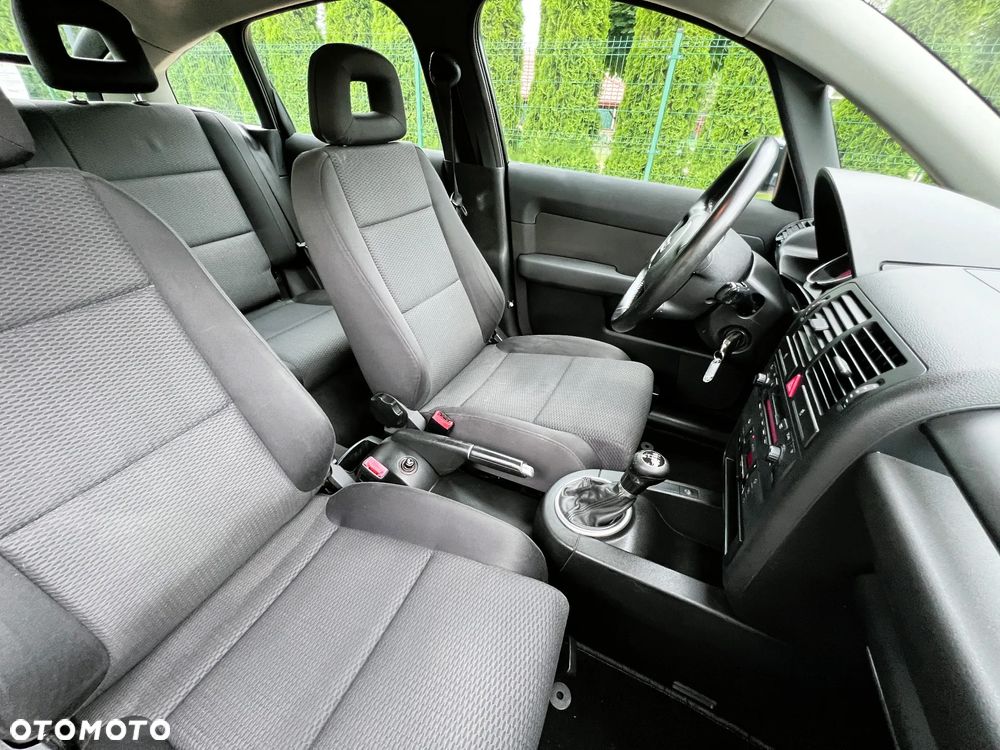 Audi A2 - 12