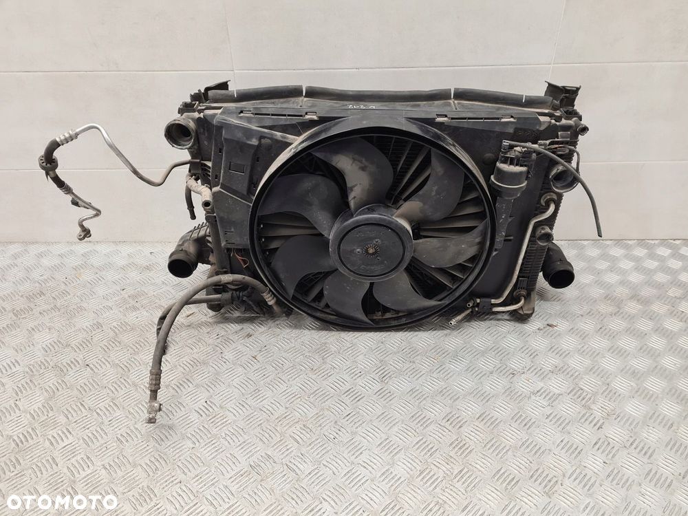 MERCEDES W212 PAS PRZEDNI CHŁODNICE LIFT 2.2CDI A2045000100 A2045003603 - 10