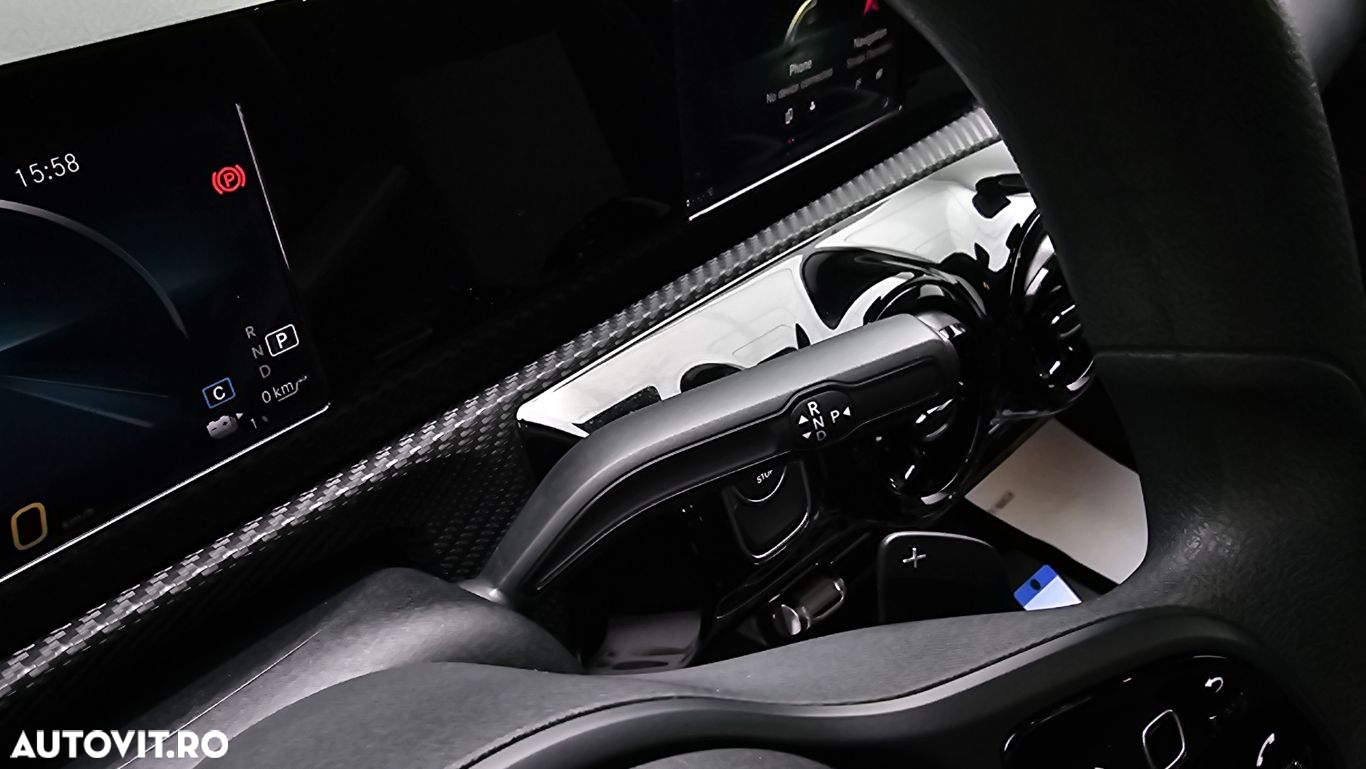 Mercedes-Benz A - 17