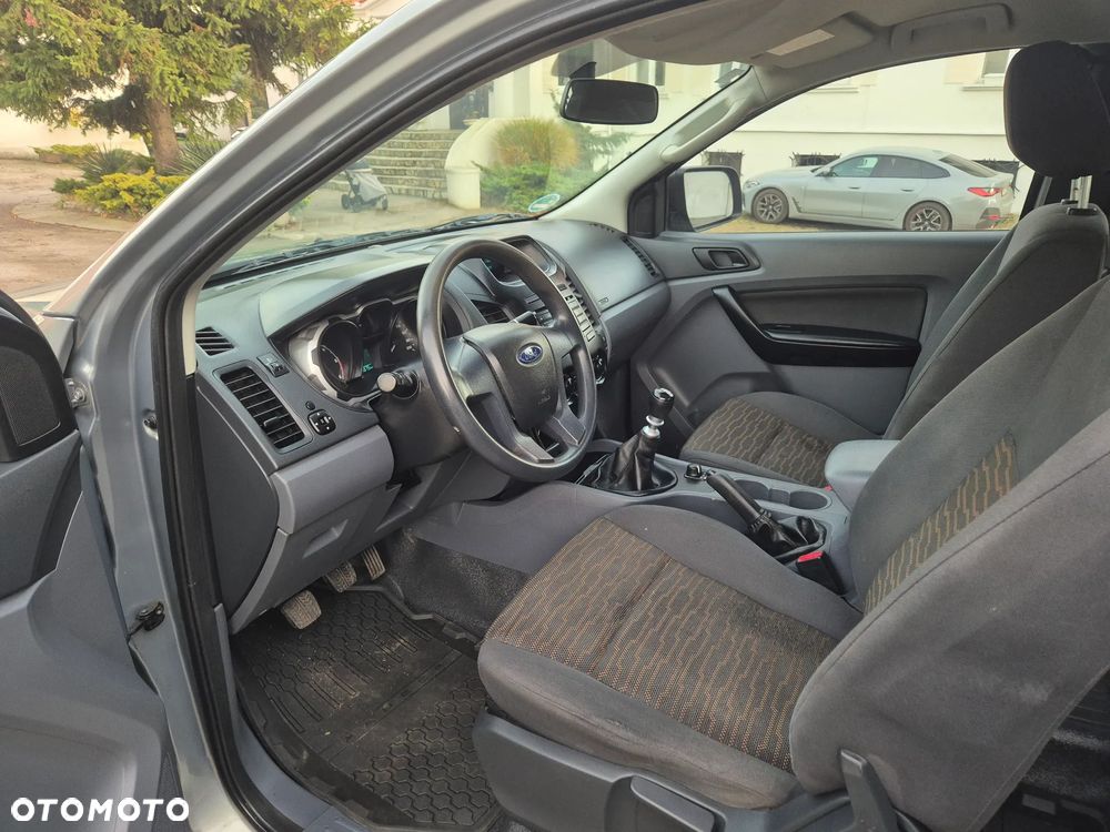 Ford Ranger 2.2 TDCi 4x4 DC XLT - 25