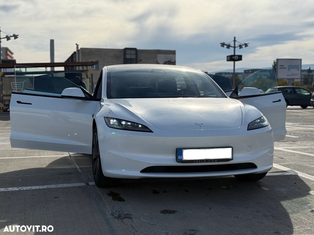 Tesla Model 3 RWD Long Range - 4