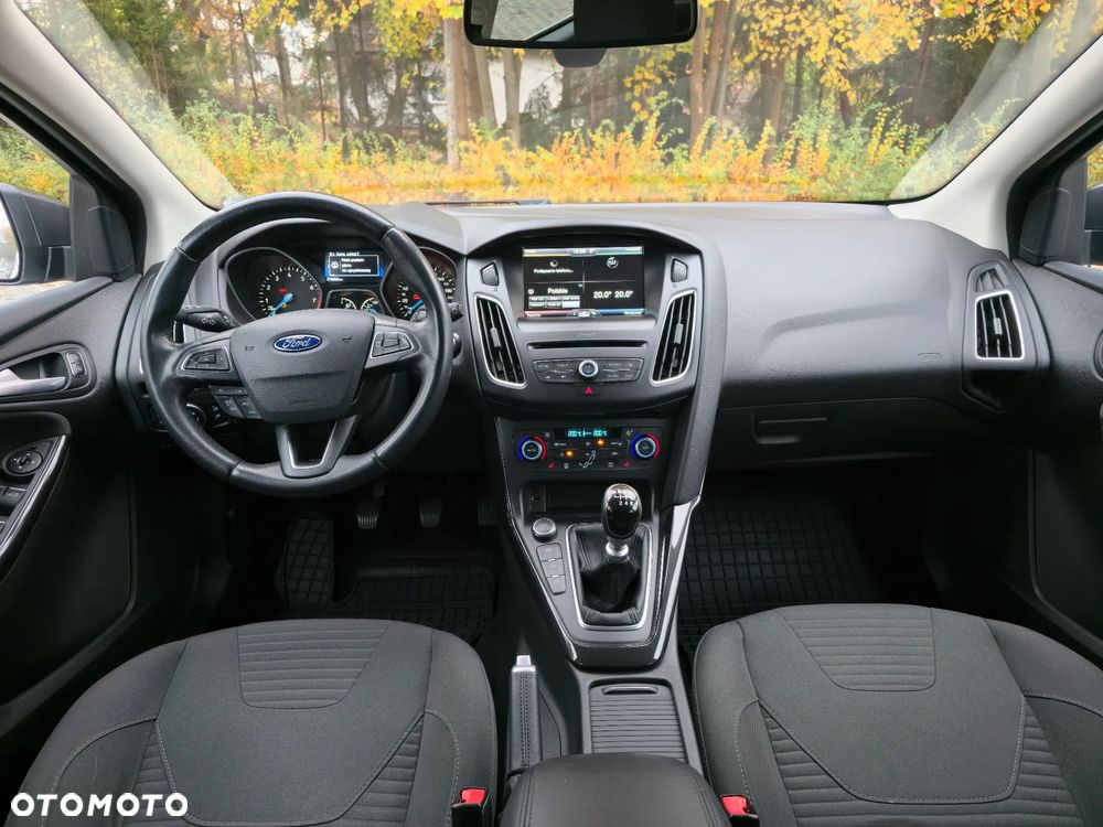 Ford Focus - 13