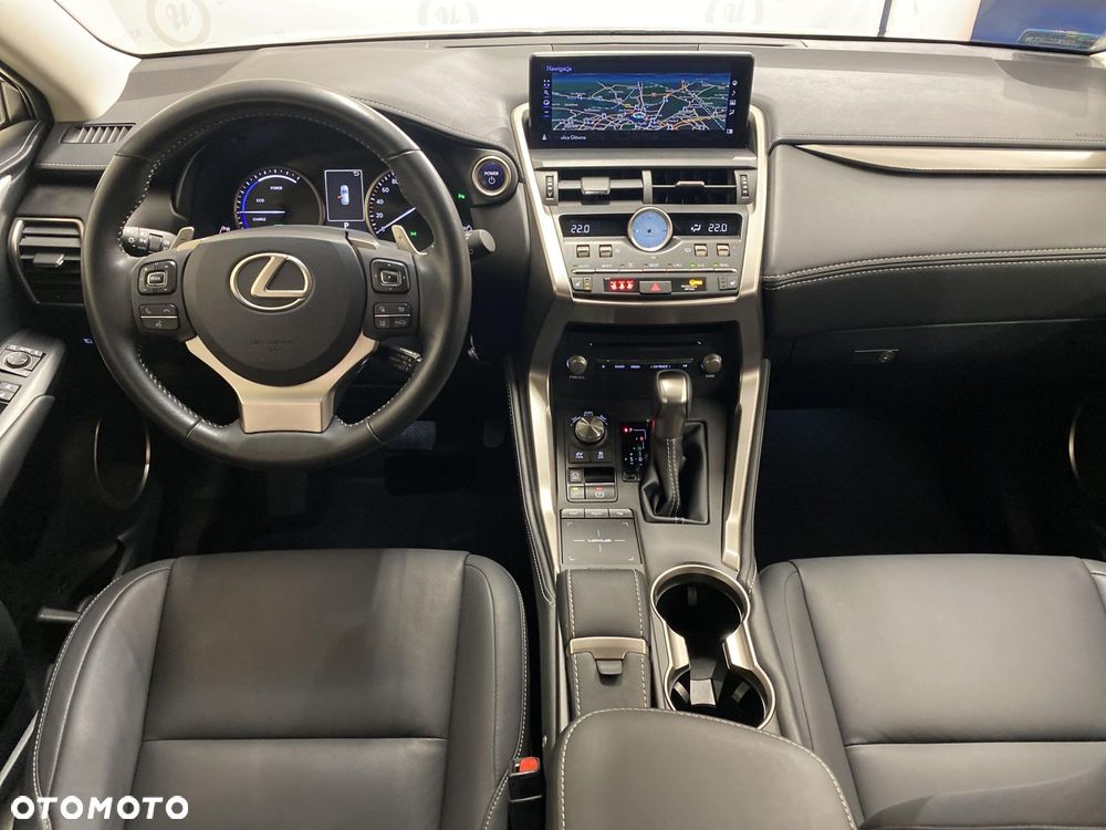 Lexus NX 300h Elegance AWD - 3