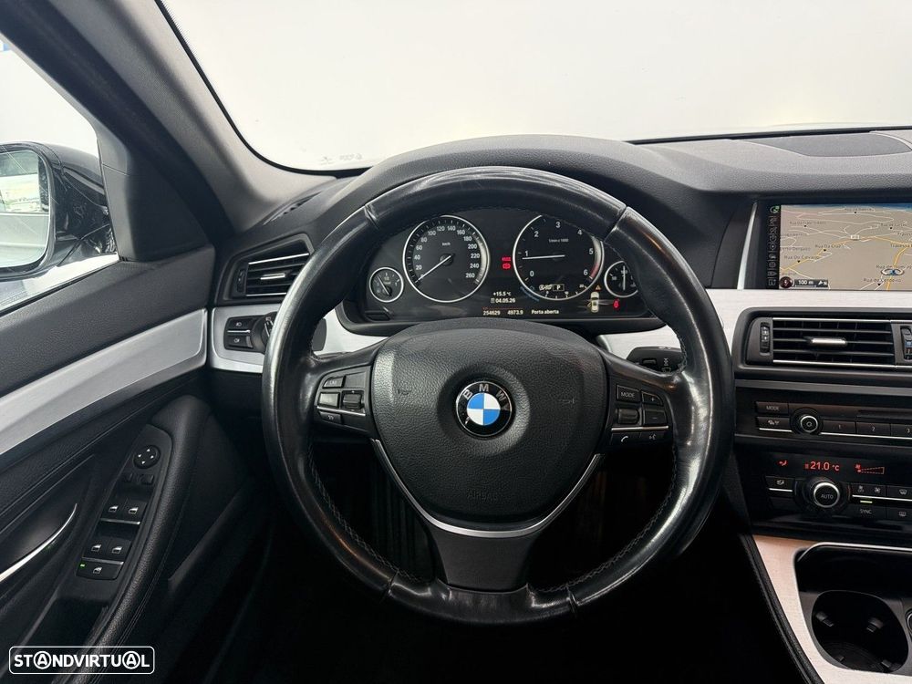 BMW 525 d Line Luxury Auto - 31