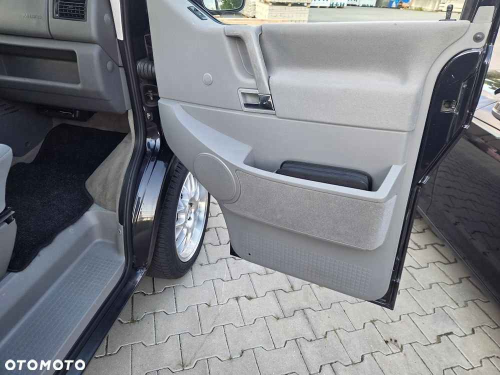 Volkswagen Multivan Standard - 12